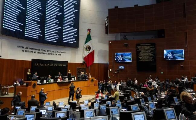 Senado aprueba reforma que reduce jornada laboral semanal; envían a San Lázaro