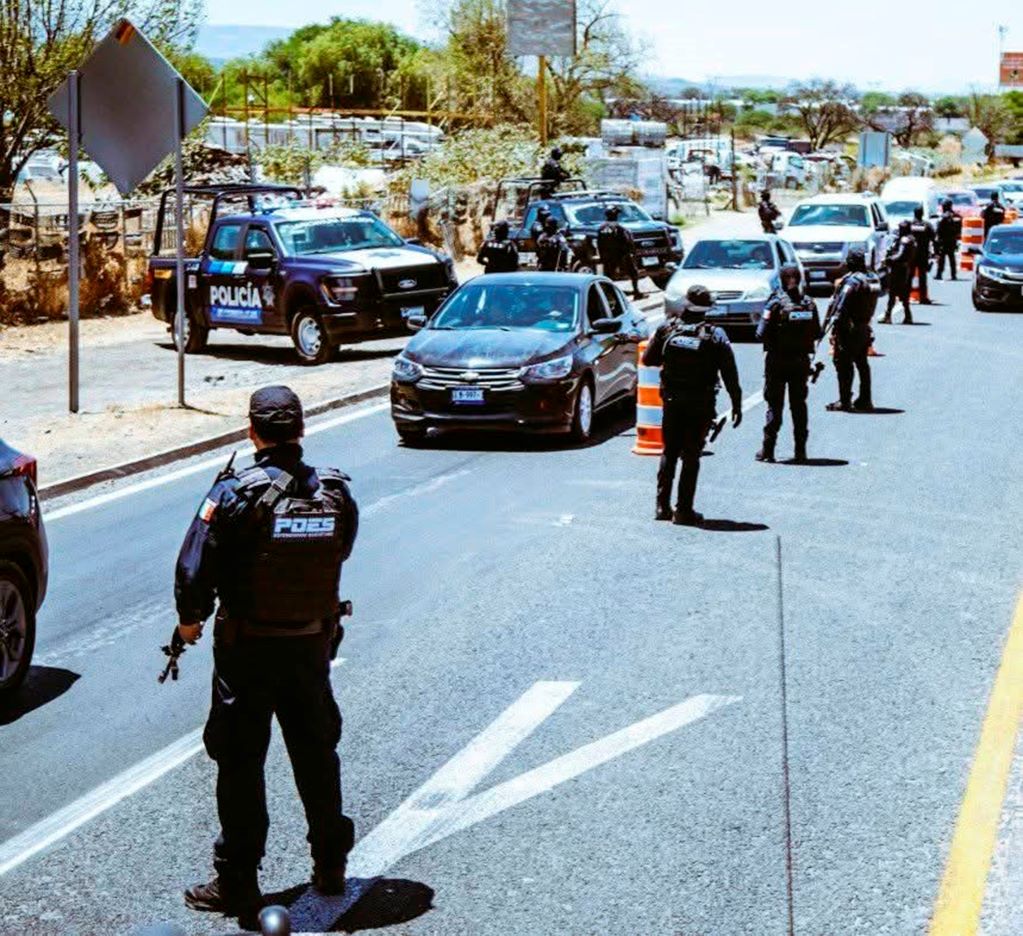 Corregidora refuerza sus medidas de seguridad en la comunidad de Los Ángeles. FOTO. ESPECIAL