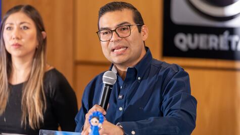 Los programas sociales en Querétaro son para impulsar a las familias: Martín Arango