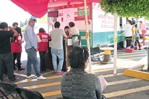 Agilizan pago de refrendo vehicular