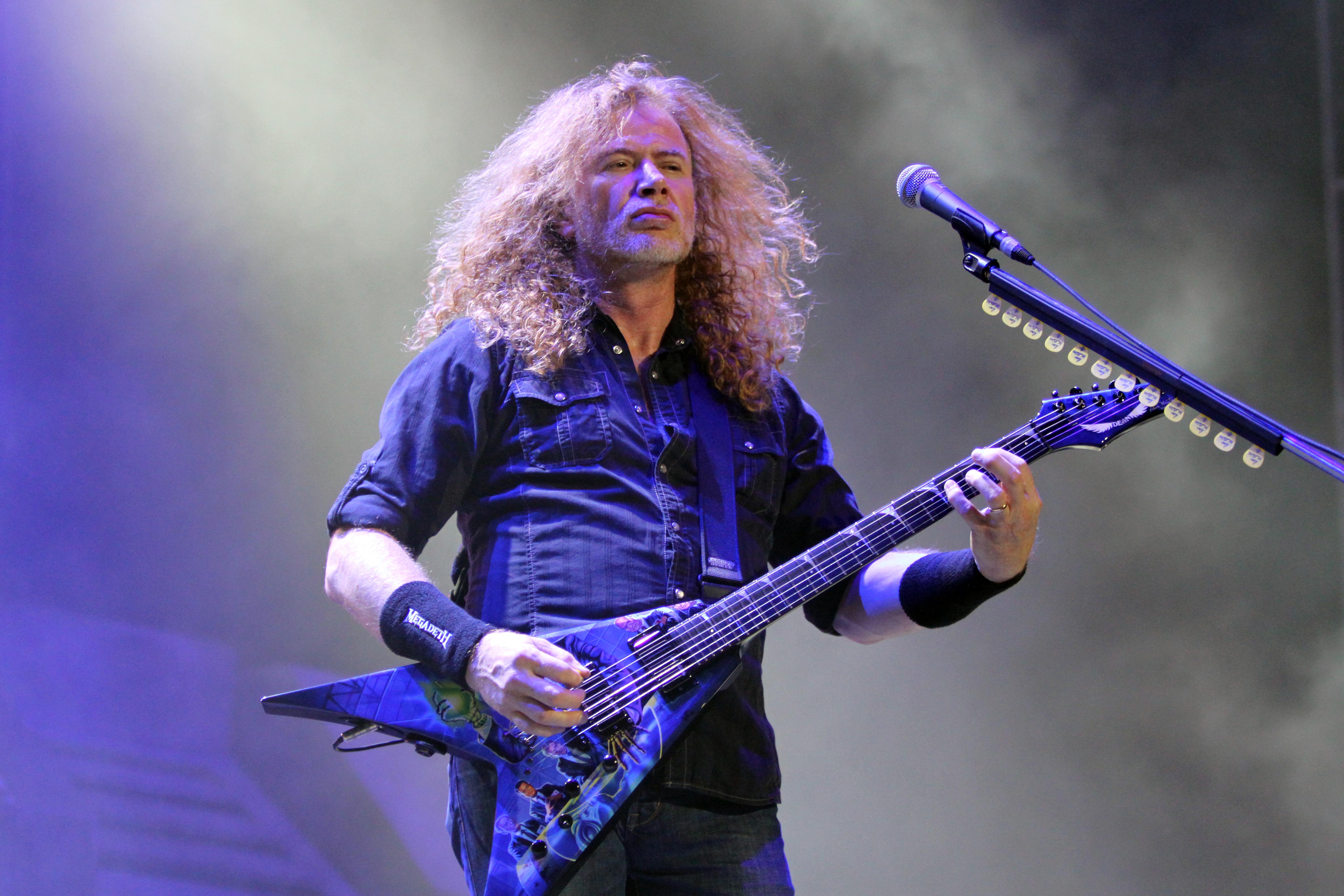 Dystopia, el reino de la distorsión