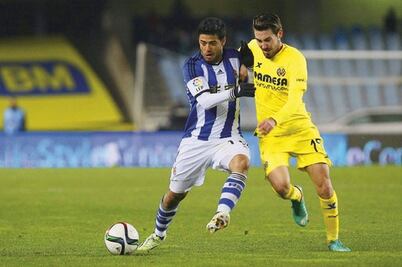 Giovani le gana la partida a Vela