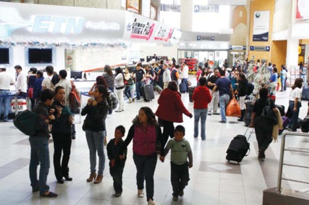 Aumenta afluencia de usuarios en la TAQ