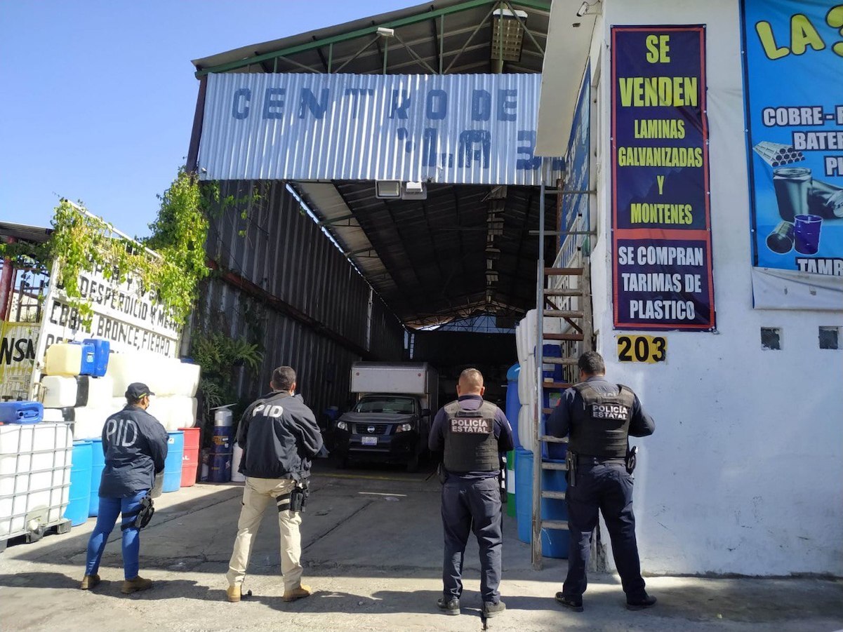 Incautan 43 rollos de cable de cobre en local de chatarra, ubicado en la capital de Querétaro