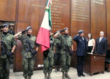 Conmemoran constitución local