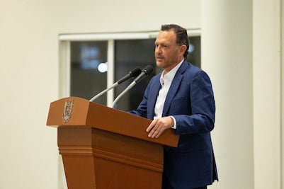 Gobernador de Querétaro pide a las mujeres manifestaciones sin violencia