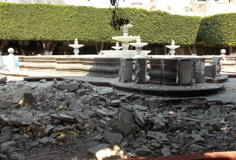 Detienen obras en Jardín Guerrero