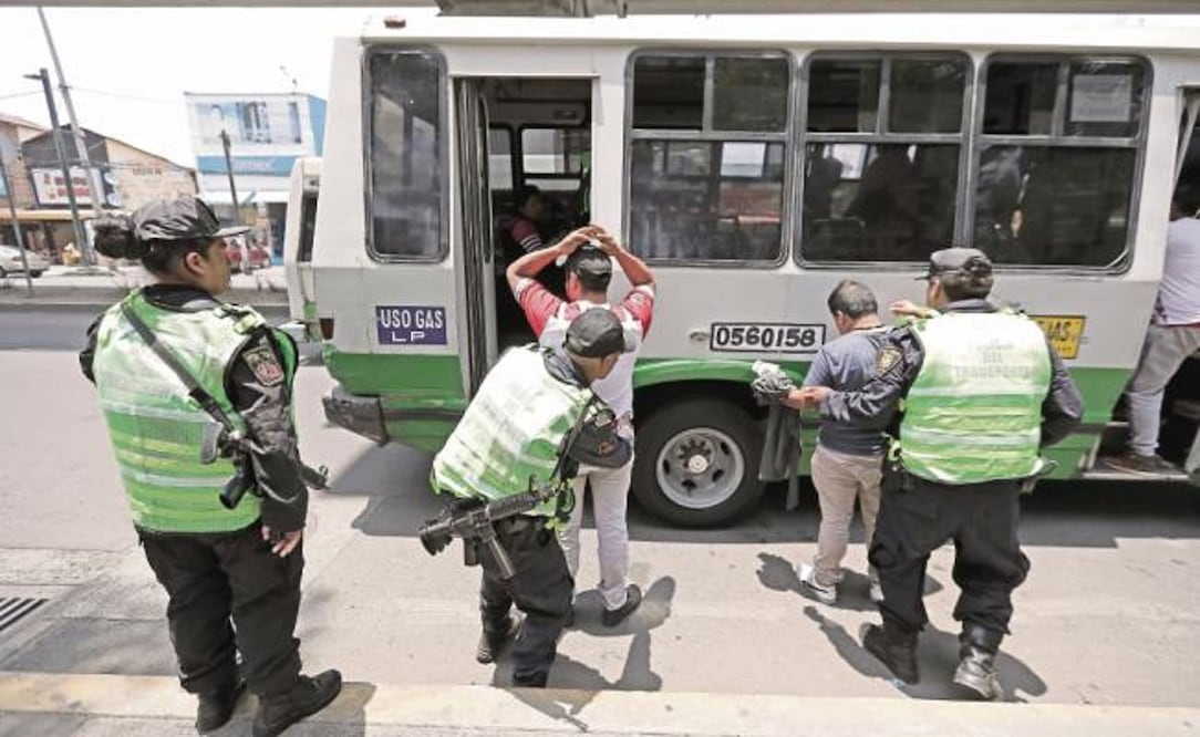 De agosto de 2016 a la fecha han detenido a 70 presuntos integrantes del grupo de El Ojos, en operativos realizados en Tláhuac (ARCHIVO EL UNIVERSAL)