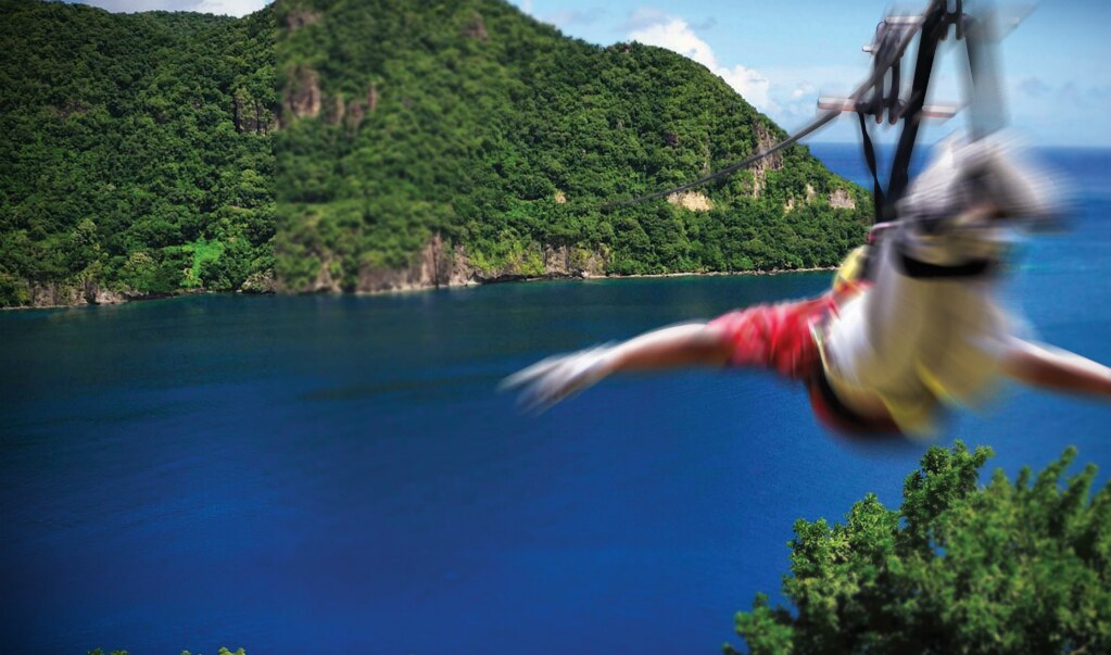 Tirolesa de Acapulco será registrada en libro de Récord Guinness