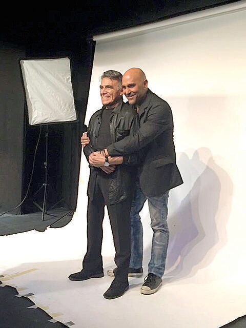 Los locos Suárez, al rescate del stand up