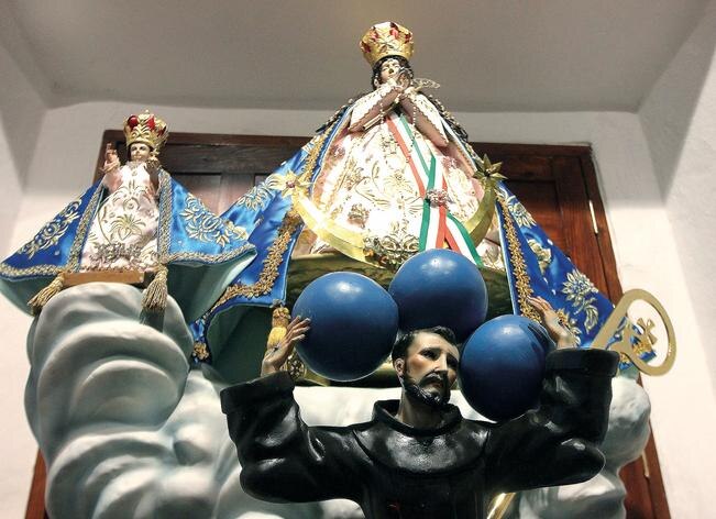 Exposición inspirada en la Virgen del Pueblito