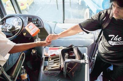 Buscarán amparo ante posible alza en tarifa