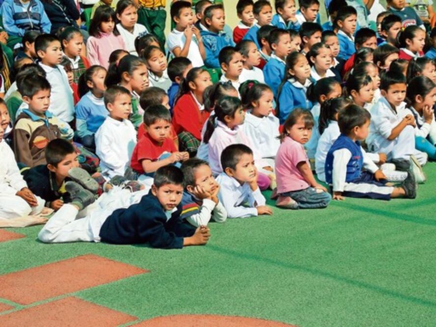 Informan a niños sobre derechos