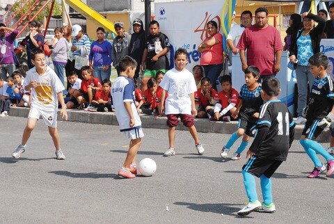 Cascarearon en Cayetano Rubio
