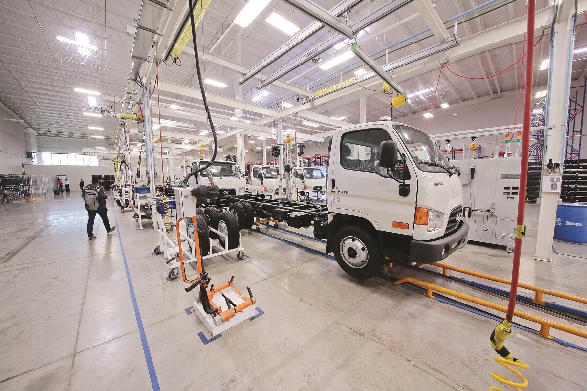 Con estrategia, sector automotriz en Querétaro puede "librarla"