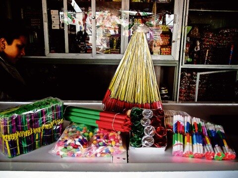 Pretenden erradicar venta de juegos pirotécnicos