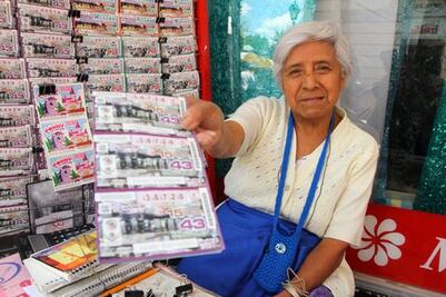 Consuelo. La vendedora de lotería más suertuda de Querétaro