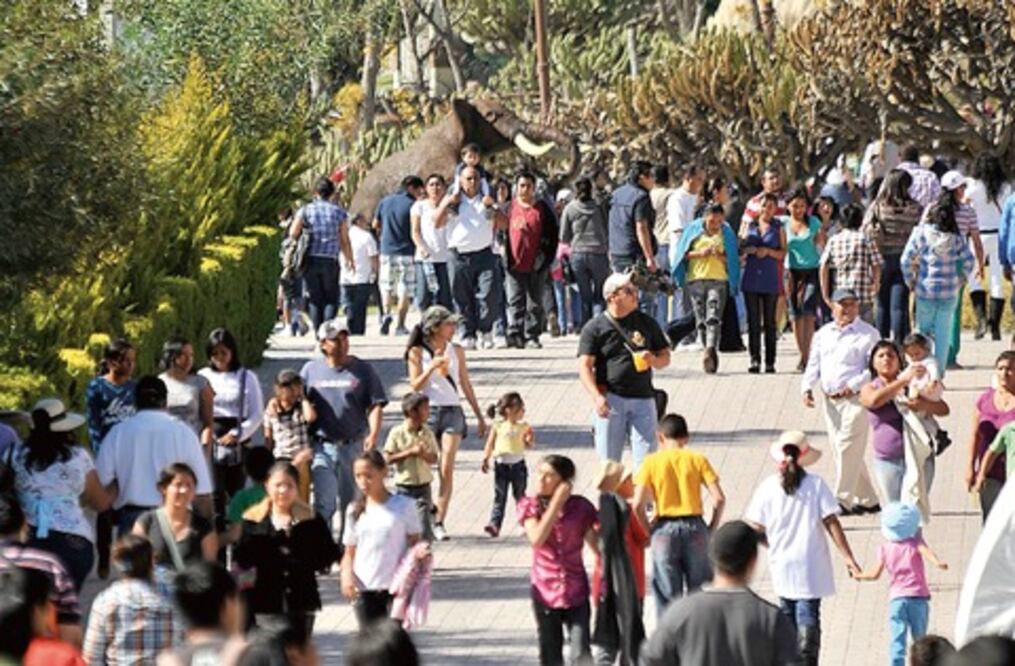 Celebrarán a padres en su día