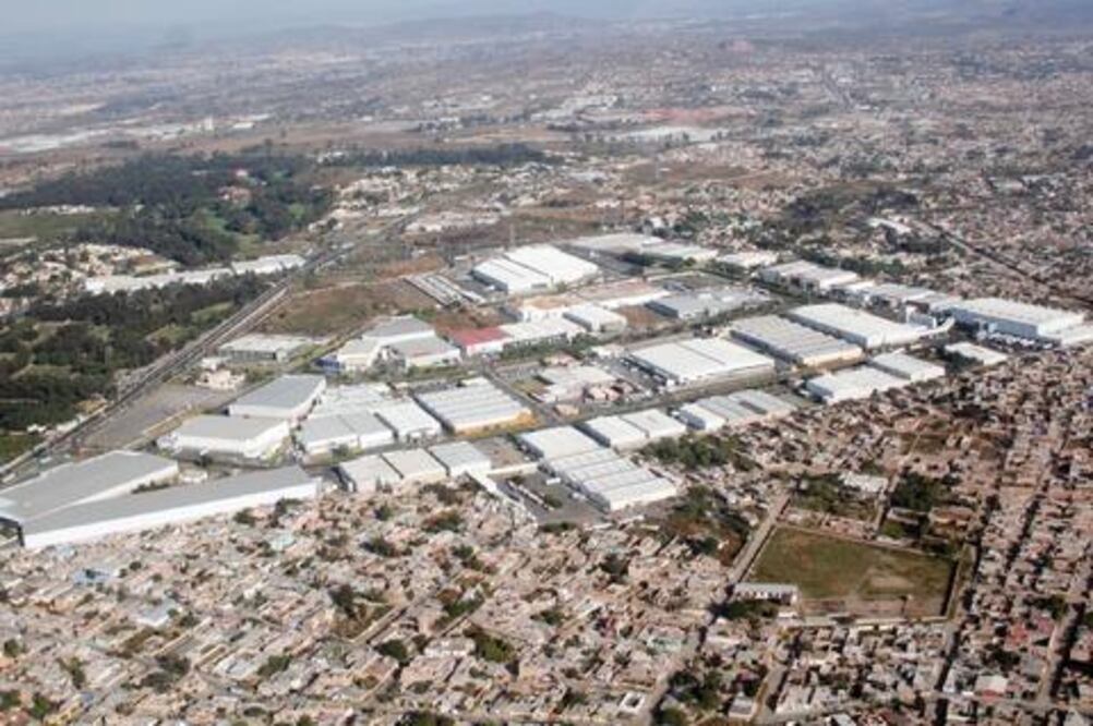 Proyectan inversiones para parque industrial en 2015