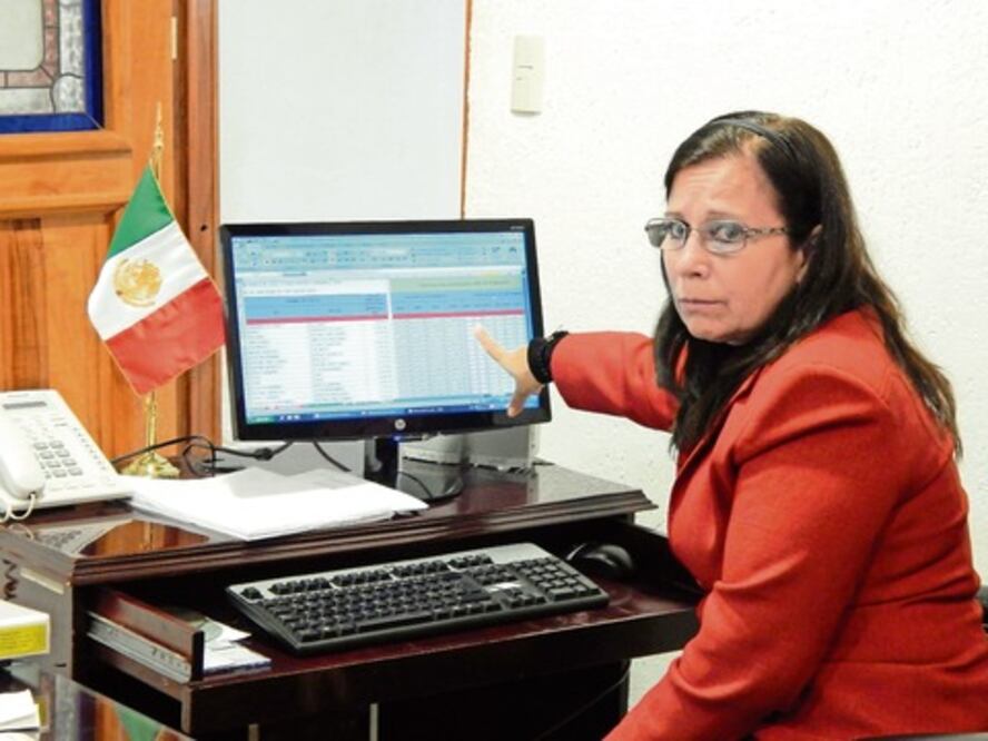 Renuncia secretaria de Finanzas de SJR