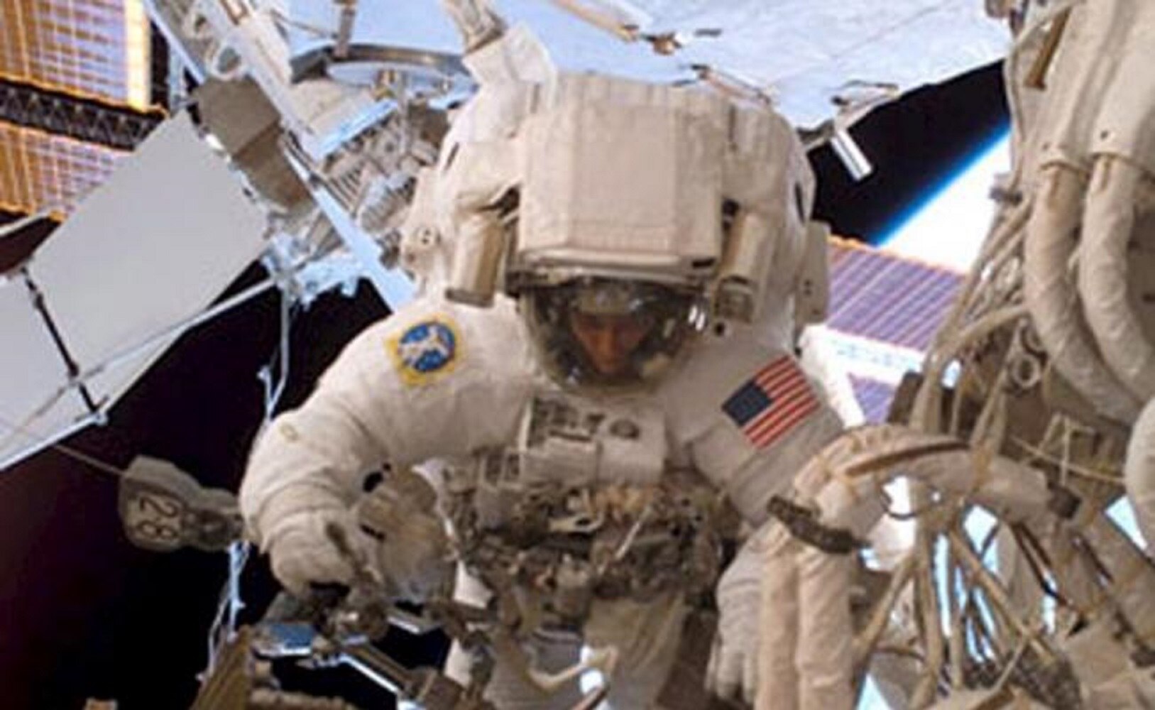 El síndrome ocular que solo afecta a astronautas hombres