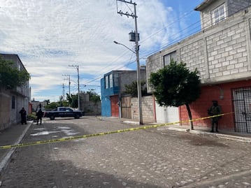Lesionan con arma de fuego a dos policías municipales en la colonia Jardines de Azucenas