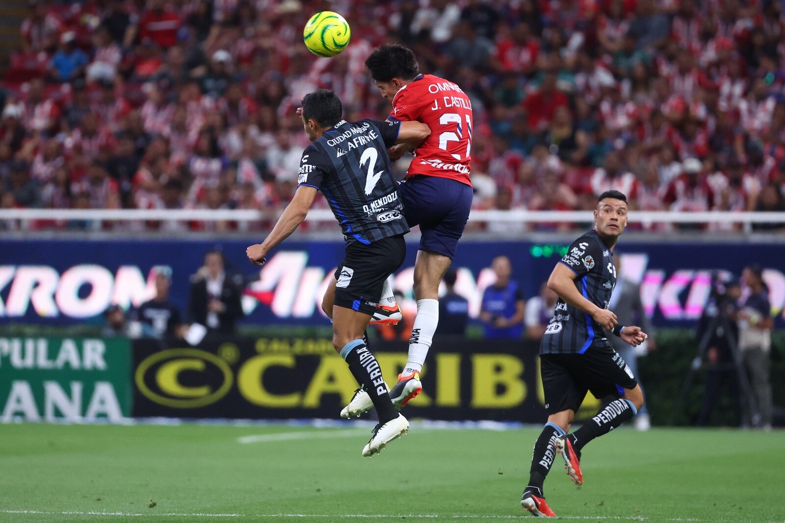 Gallos se aleja de la zona del play-in