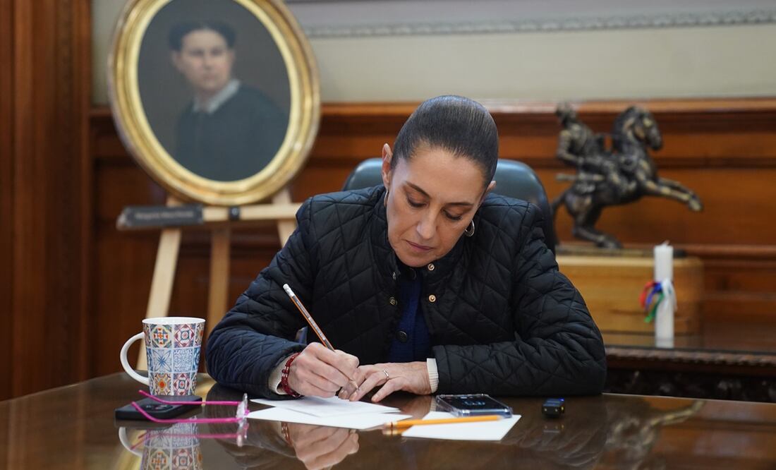 Sheinbaum sostiene llamada telefónica con presidente de Guatemala; hablan sobre proyectos en la frontera