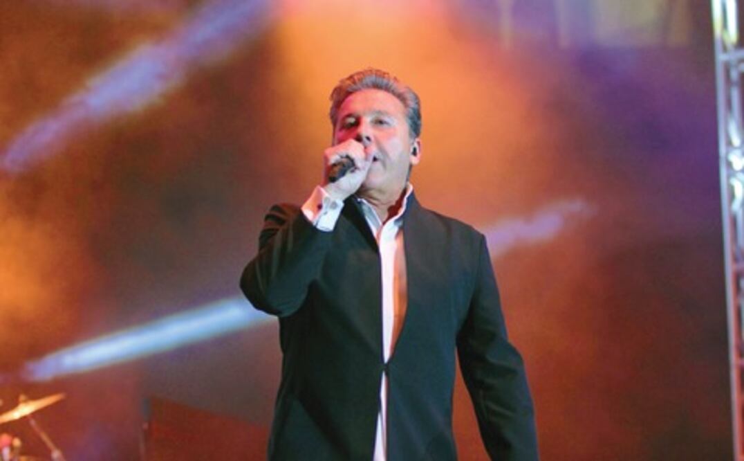 Montaner pone a cantar al público