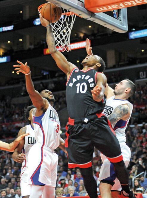  Los Raptors dominan LA