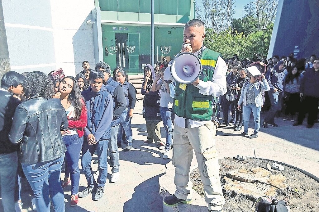 UAQ alista Coordinación de Protección Civil interna