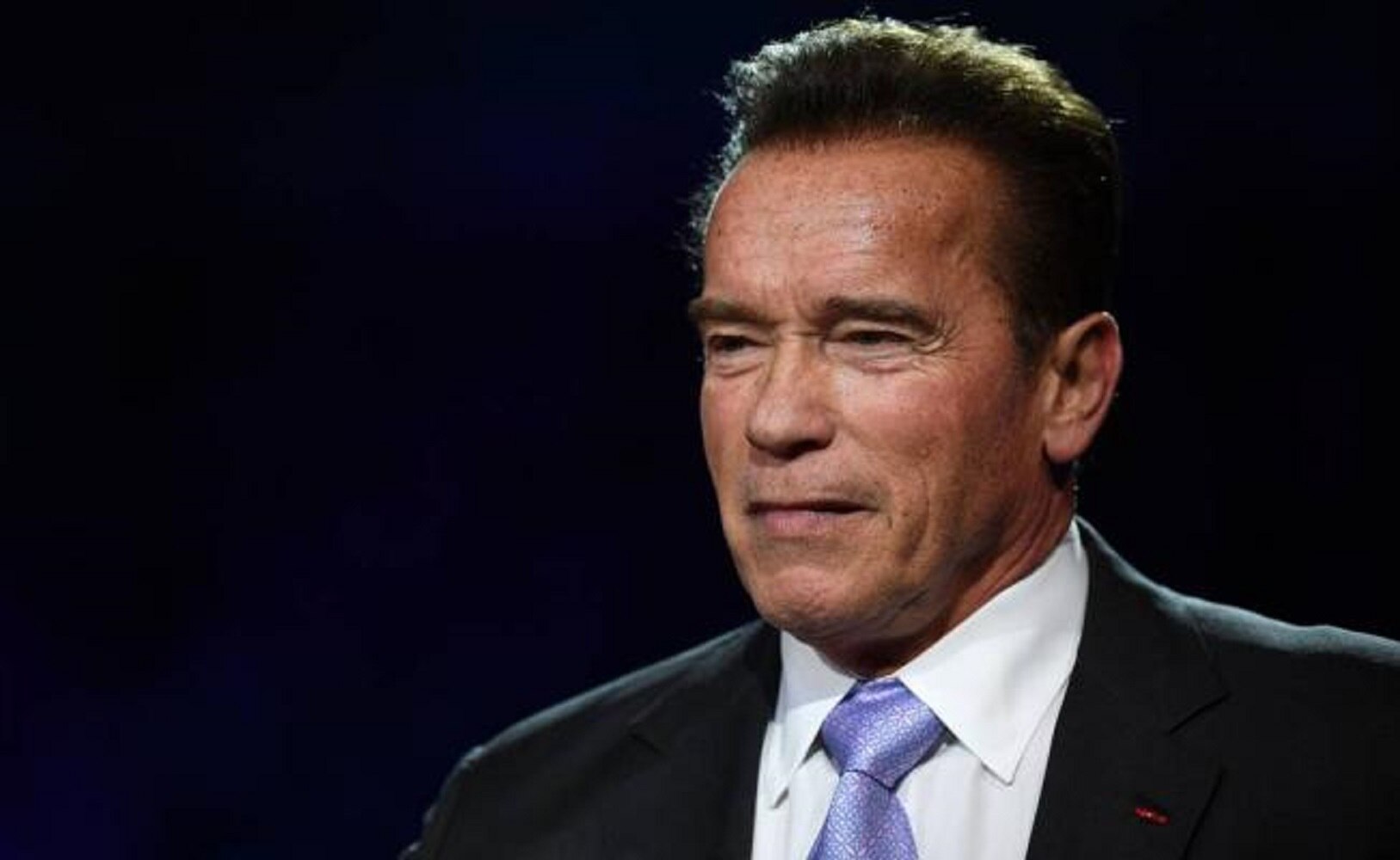 Arnold Schwarzenegger se recupera tras operación de corazón de emergencia