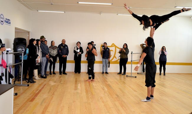 Inauguran centro cultural en la UTEQ