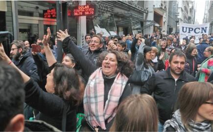 Argentinos rechazan las medidas de Macri