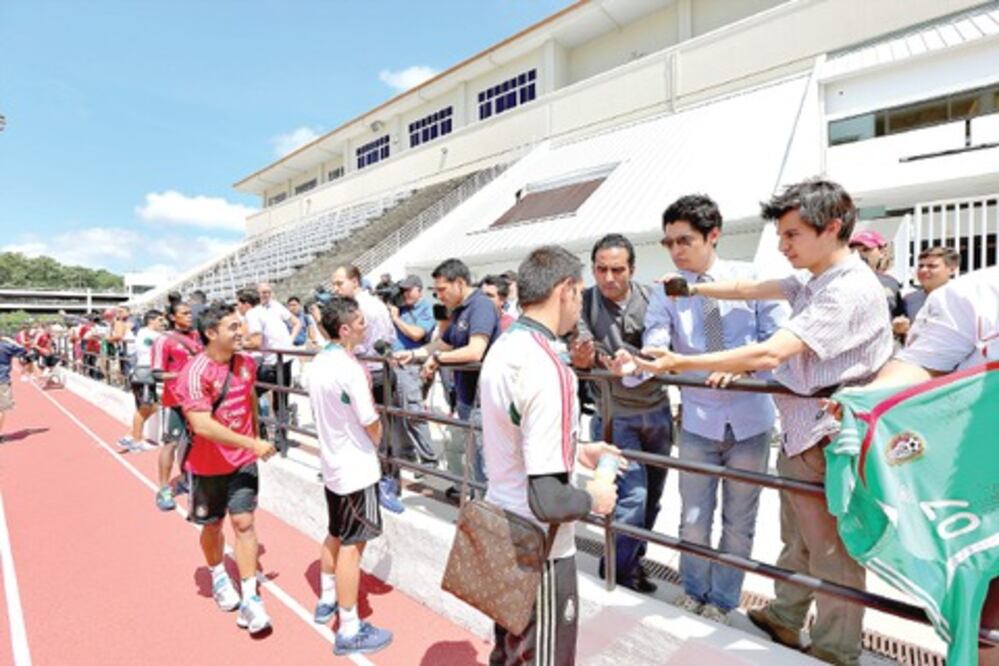 La tensión se disipa en el Tri