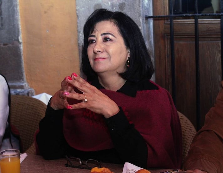 Beatriz Robles irá por la gubernatura de Querétaro
