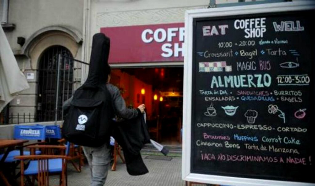 Dueños de Coffee Shop de Uruguay dicen que recibieron amenazas de mexicano