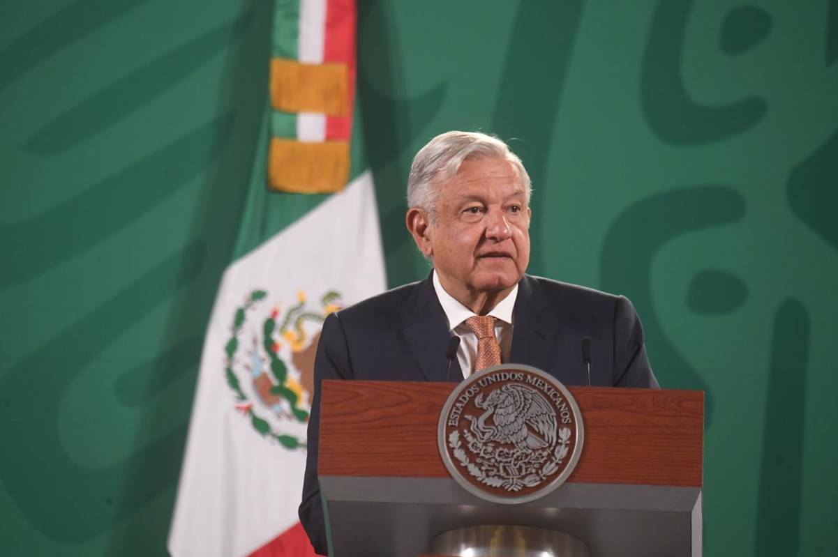 AMLO asegura que está resuelto el presupuesto para compra de vacunas contra Covid