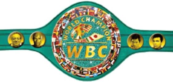    De esmeralda, el cinturón de la  Floyd-Pacquiao