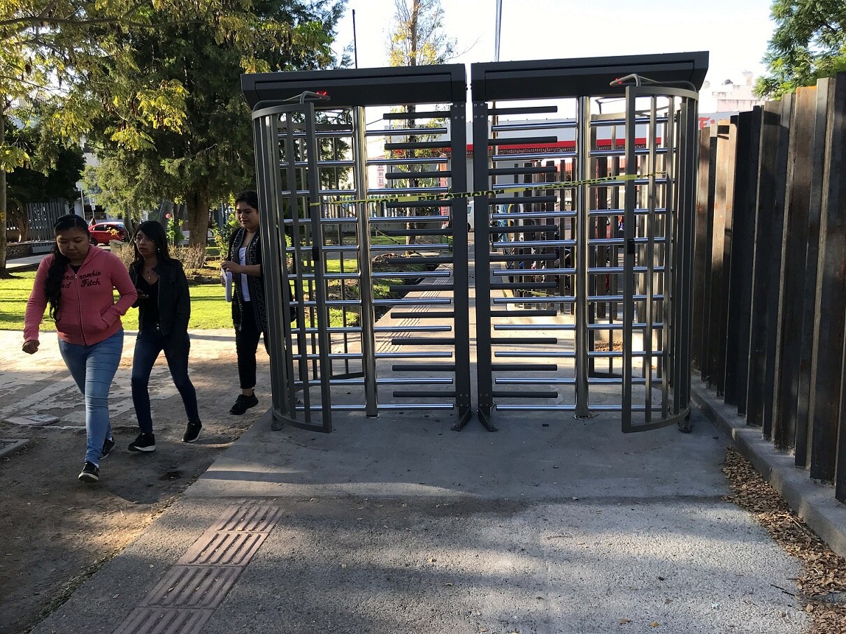 Reducen riesgos a universitarios 