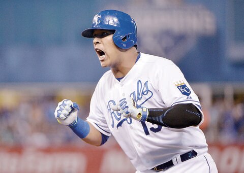 Royals regresa a pelear el cetro