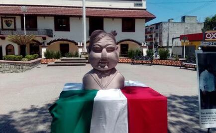 Escultor de busto de Benito Juárez, ahora esculpe rostro de AMLO