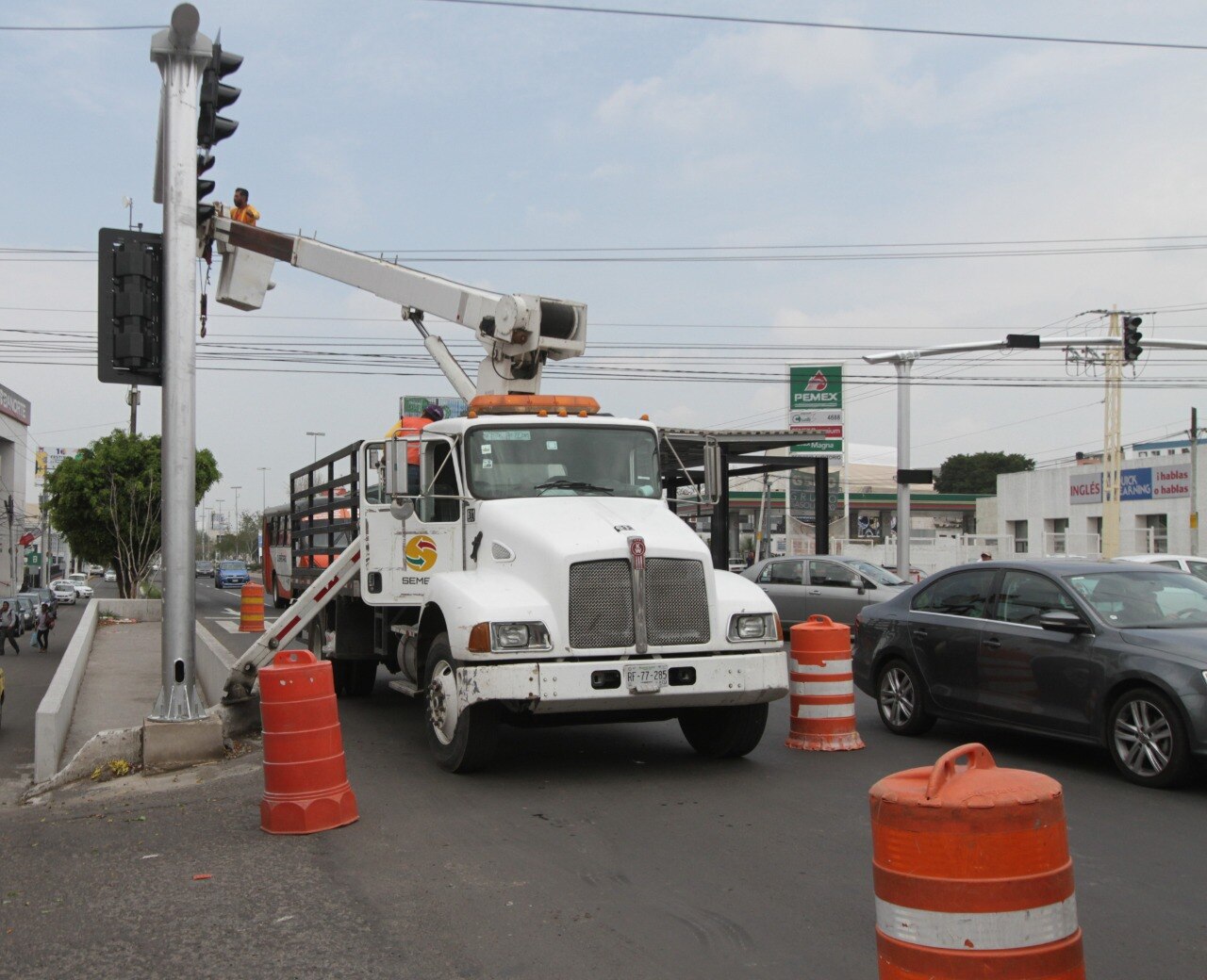 Invierten en Querétaro 360 mdp en luminarias