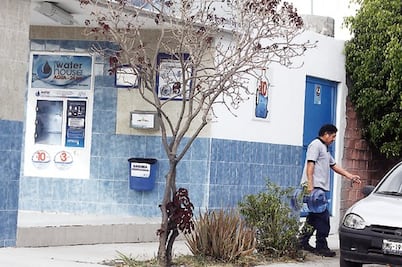 Avalan limpieza del agua en expendios