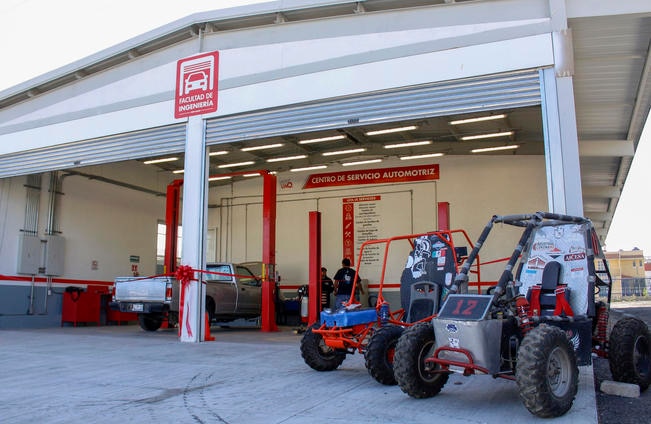 Estrena UAQ taller y laboratorio automotriz