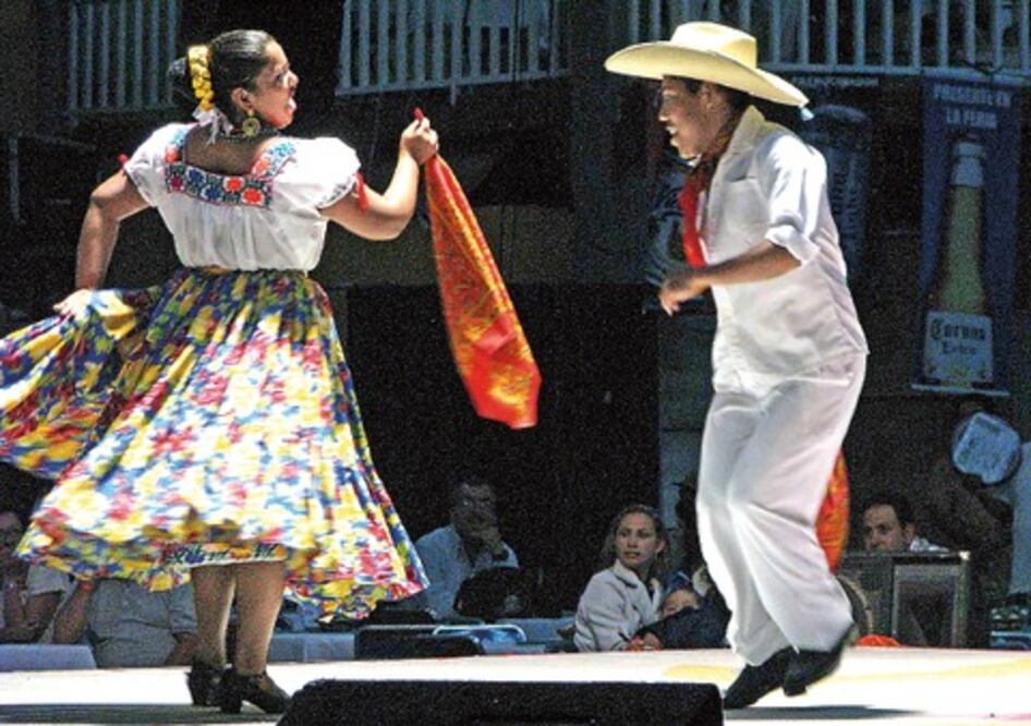 Anuncian concurso de huapango