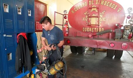 Buscarán apoyar más a bomberos del estado