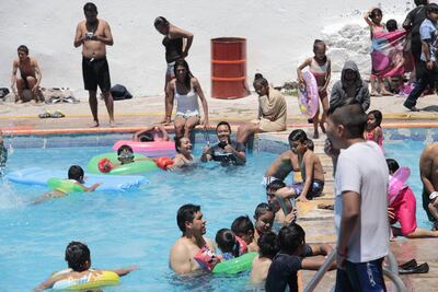 Así es el aforo de comercios, balnearios y centros deportivos en semáforo amarillo