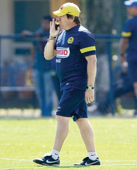 “Piojo” insta a sus Águilas a llegar a la final