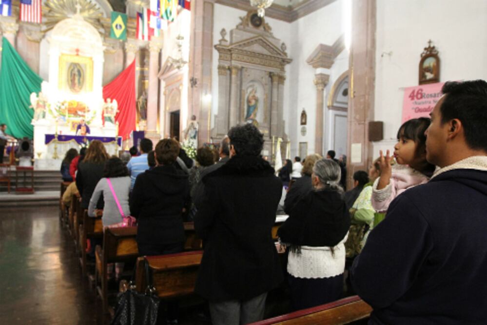 Sacerdote llama a reconocer errores